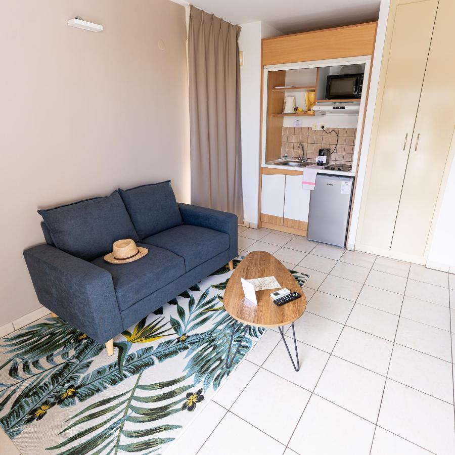 Le Kerveguen Hotell Saint-Gilles-les Bains Eksteriør bilde