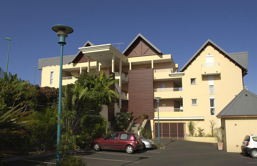 Le Kerveguen Hotell Saint-Gilles-les Bains Eksteriør bilde